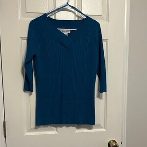 Women's V-Neck Sweater in Blue